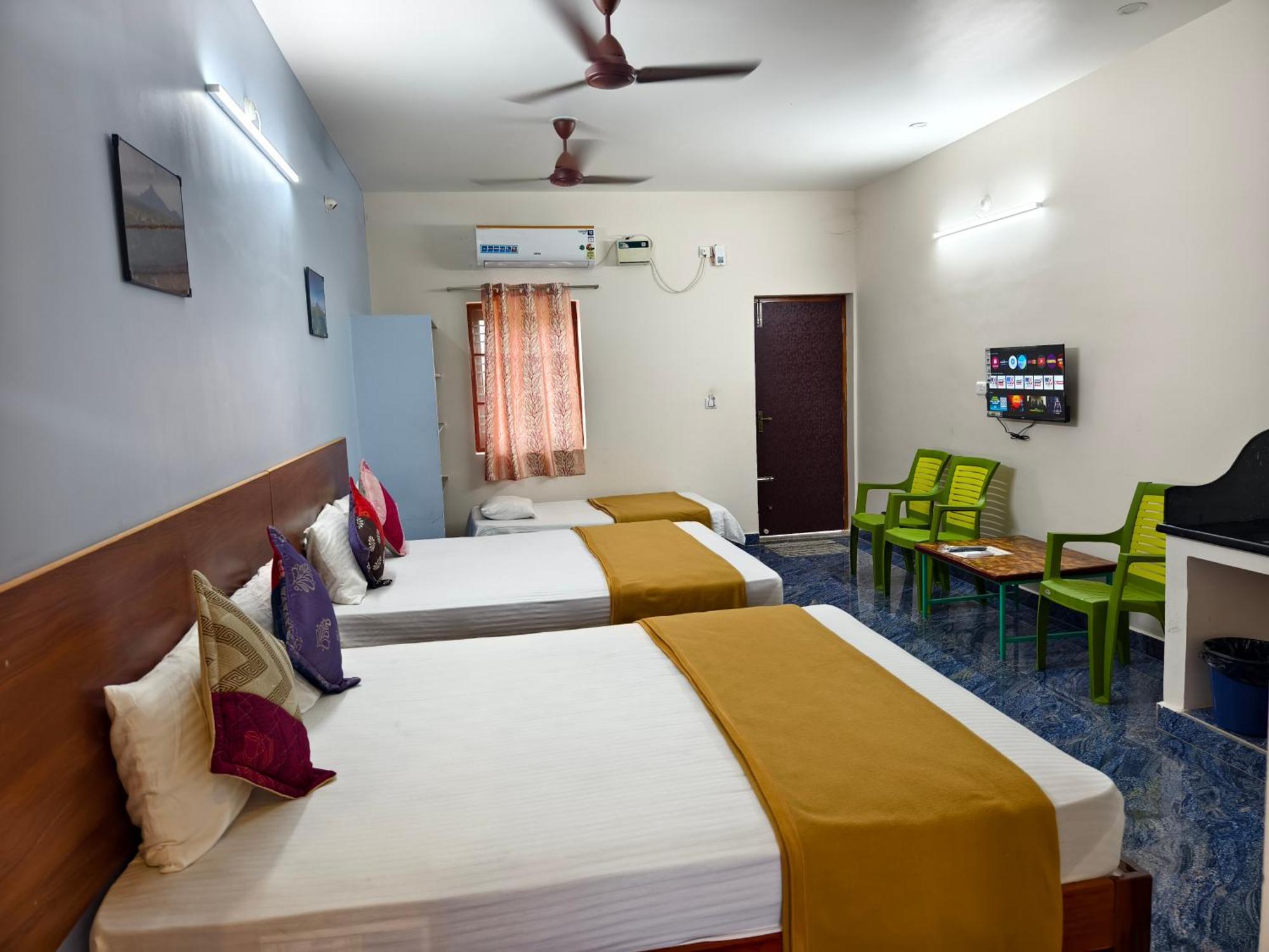 Rpm Home Stay Tiruvannāmalai Exteriör bild