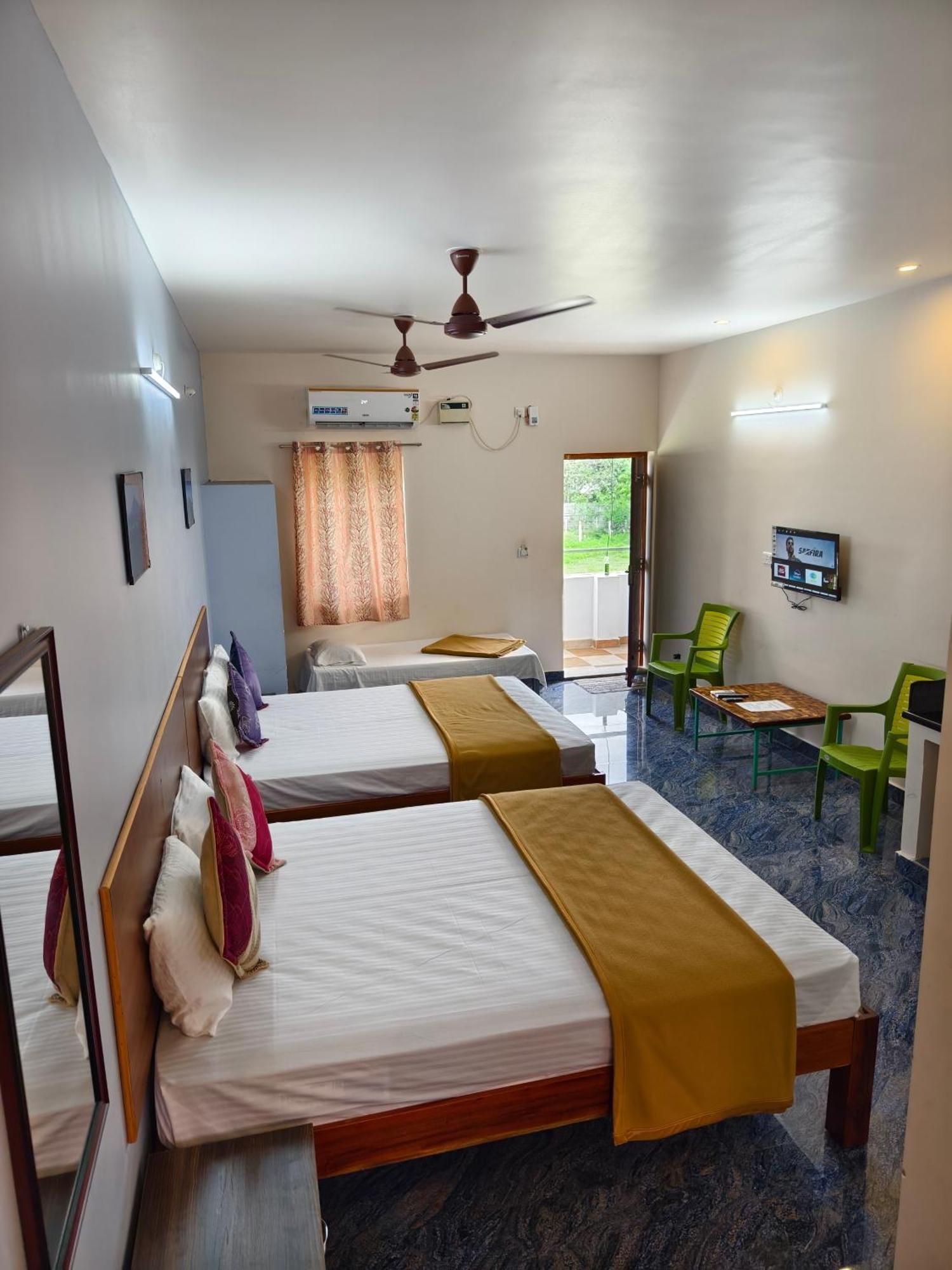 Rpm Home Stay Tiruvannāmalai Exteriör bild